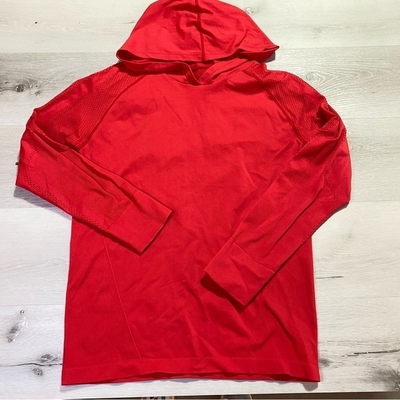 Zyia Active Sunset Red Peak Performance Seamless Perforated Hoodie, Size Large - Picture 2 of 9